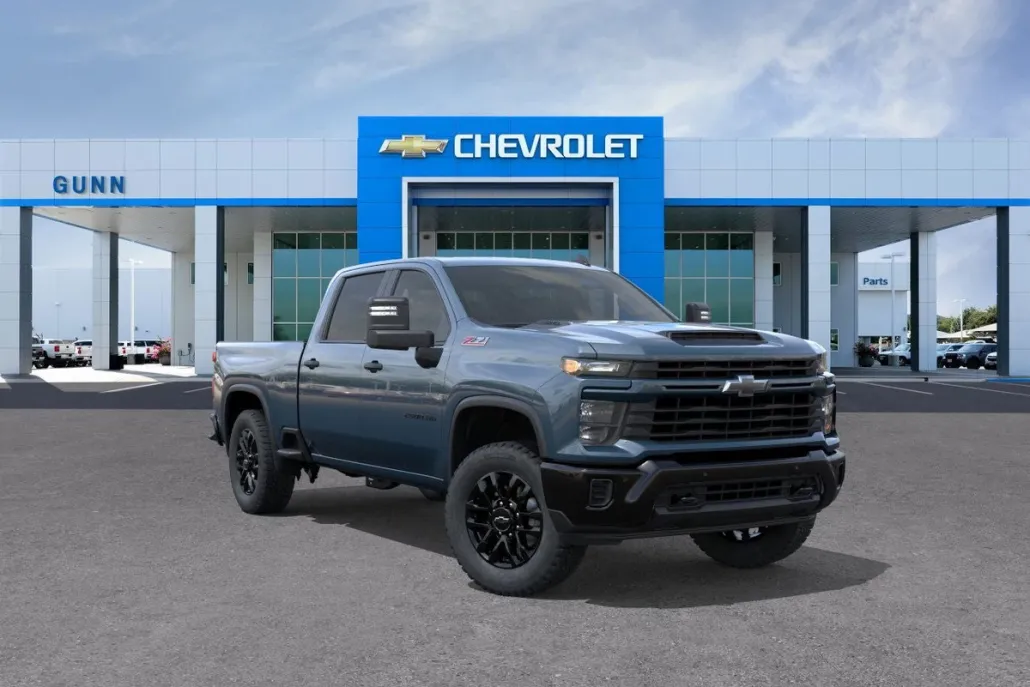 2026 Chevrolet Silverado 2500HD Custom photo 1