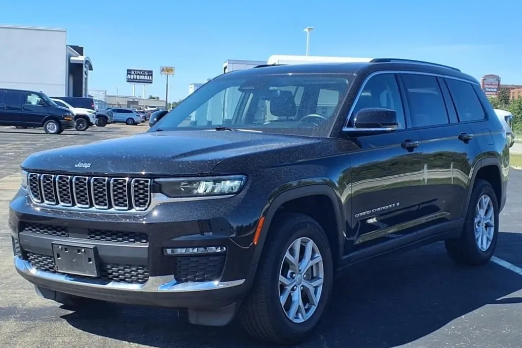 2021 Jeep Grand Cherokee Limited photo 1