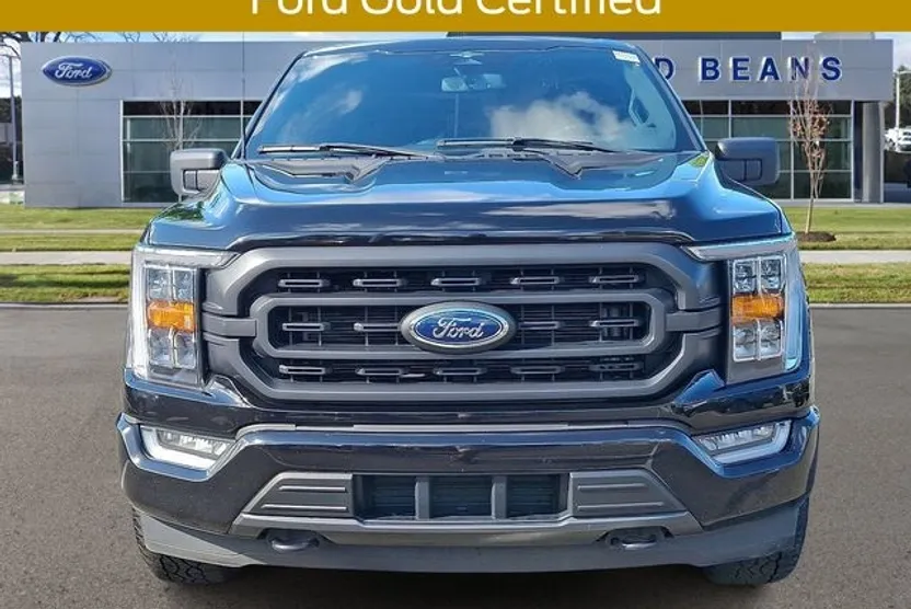 2023 Ford F-150 XLT photo 1