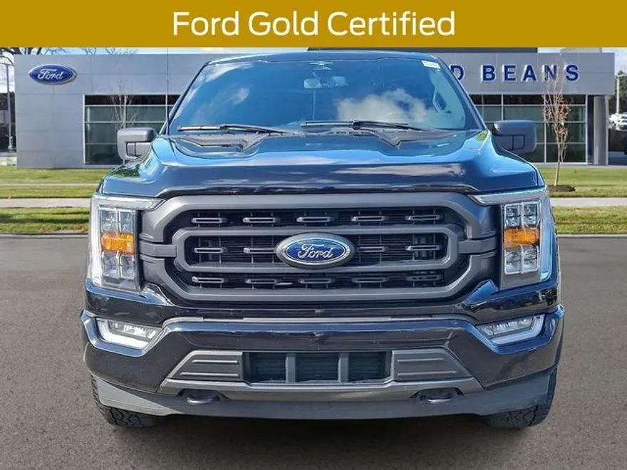 2023 Ford F-150 XLT photo 1