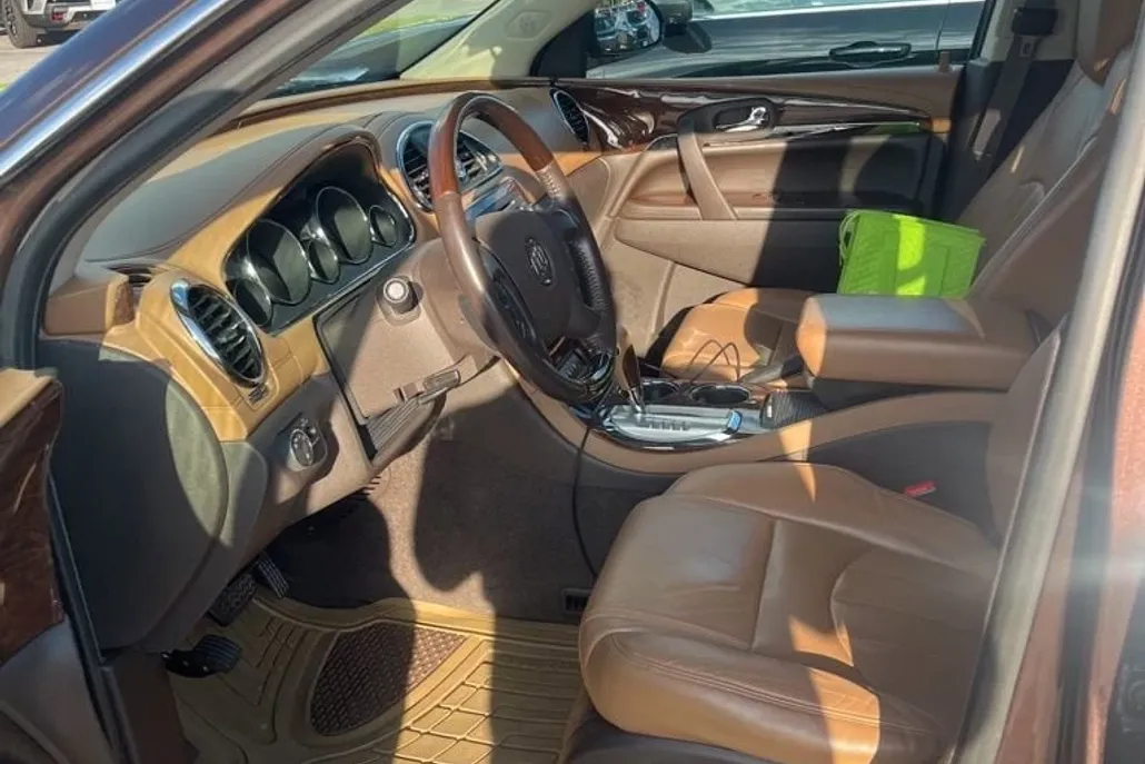 2015 Buick Enclave Leather photo 1