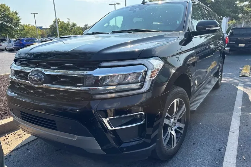 2024 Ford Expedition MAX Limited photo 1