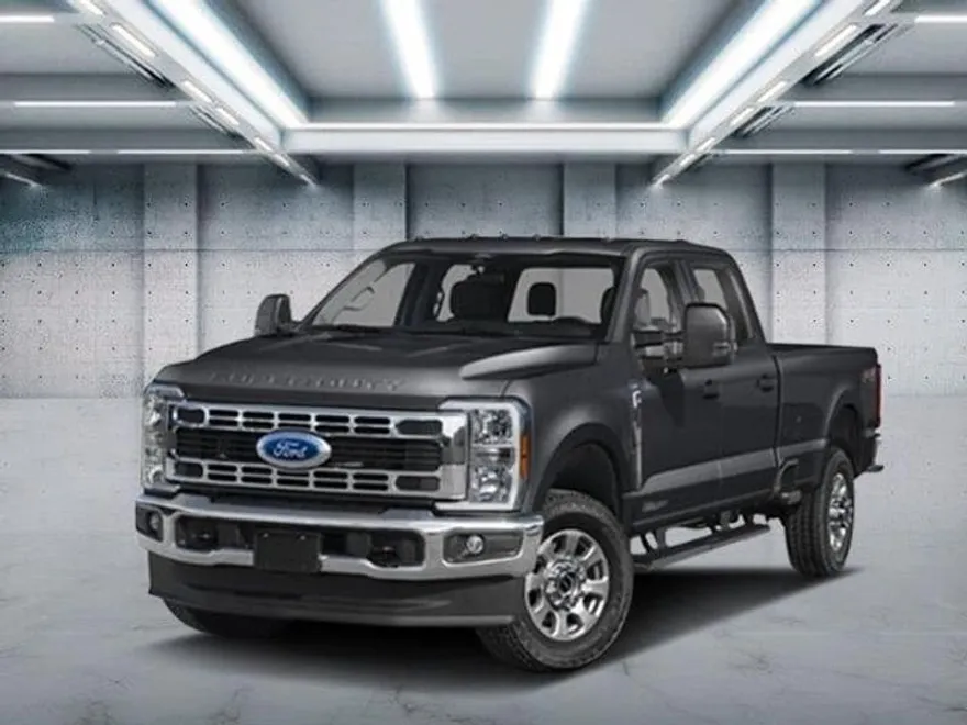 2026 Ford F-350 XLT photo 1