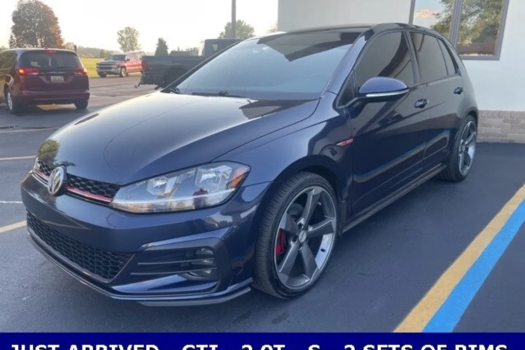 2018 Volkswagen Golf GTI SE Autobahn photo 1