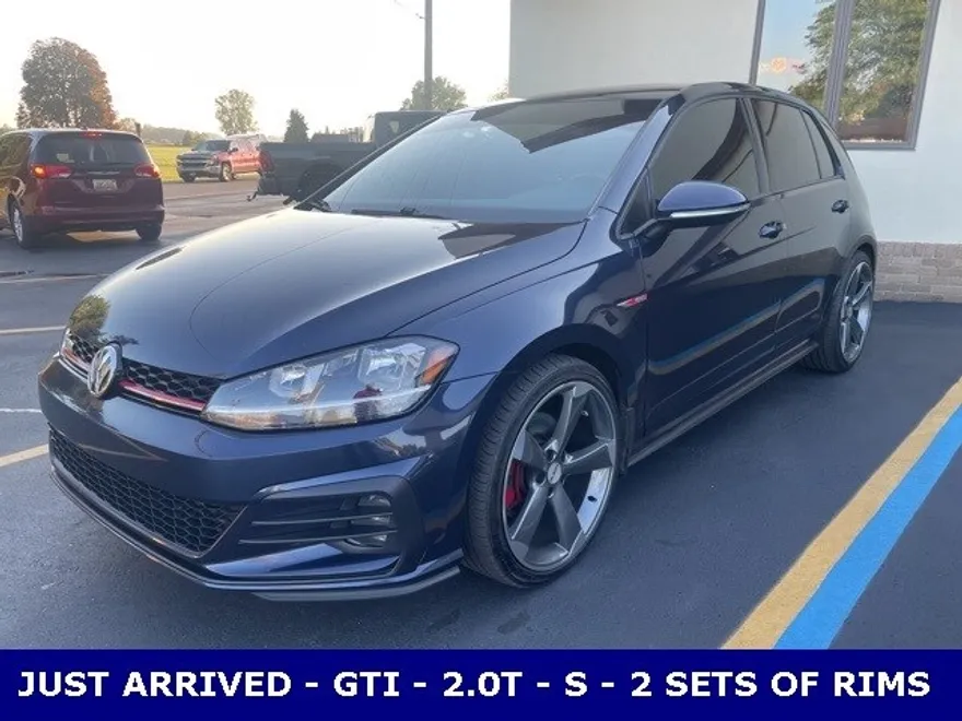 2018 Volkswagen Golf GTI SE Autobahn photo 1