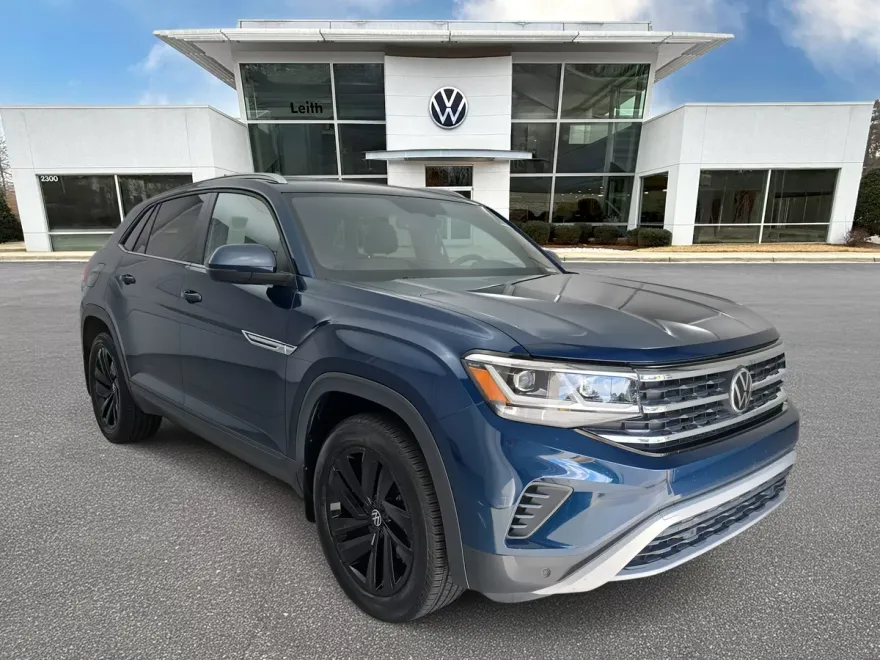 2023 Volkswagen Atlas Cross Sport V6 SE Technology photo 1