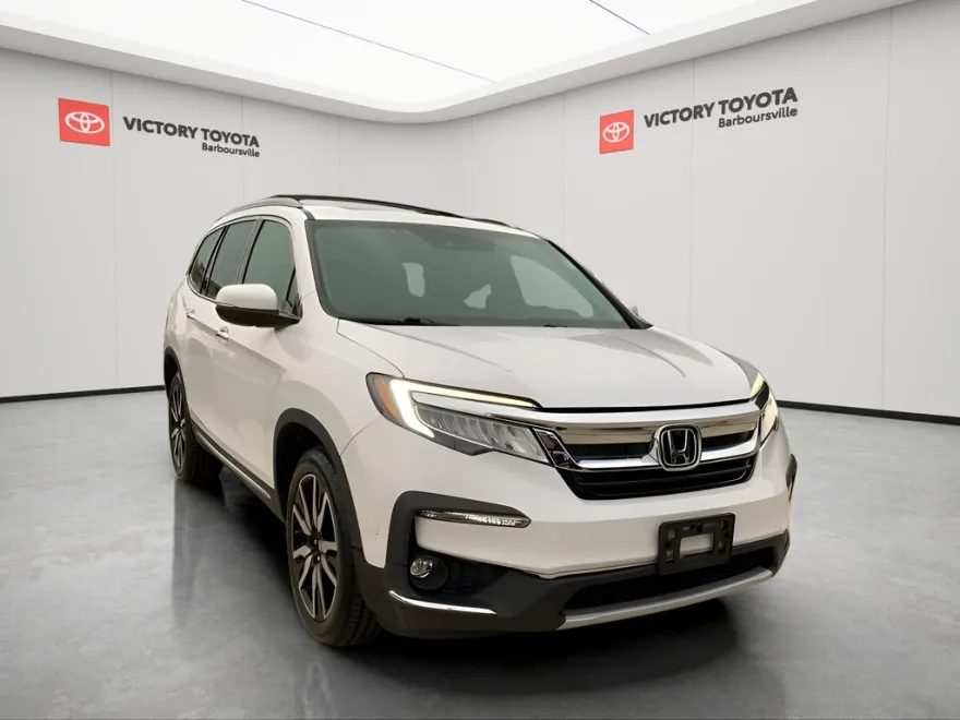 2022 Honda Pilot Touring photo 1