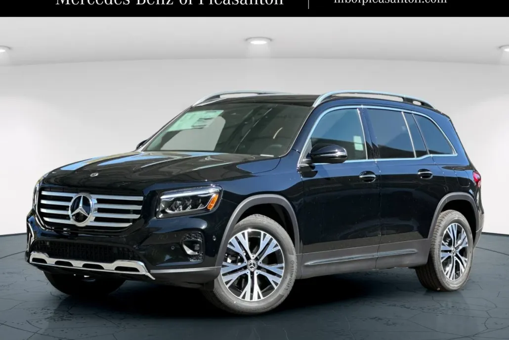 2025 Mercedes Benz GLB 250 photo 1