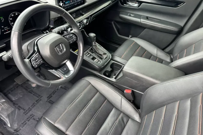 2023 Honda CR-V Hybrid Sport Touring photo 1