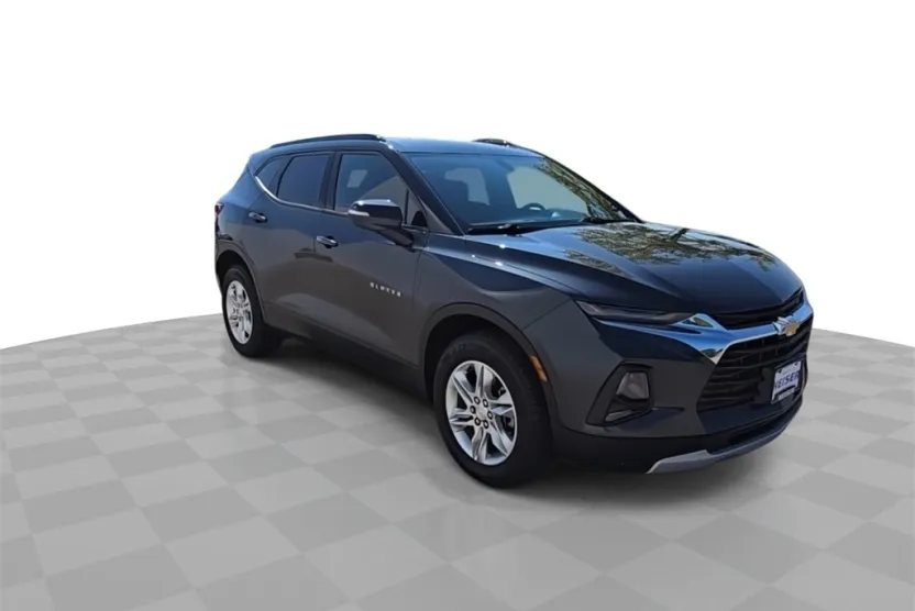 2020 Chevrolet Blazer 2LT photo 1