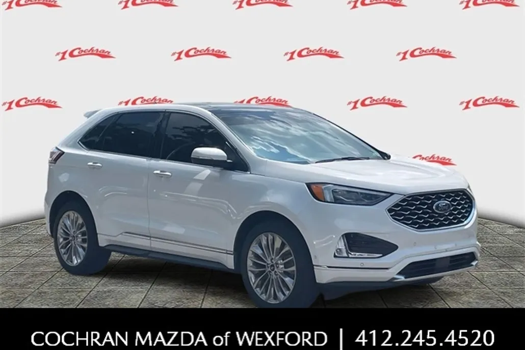 2021 Ford Edge Titanium photo 1