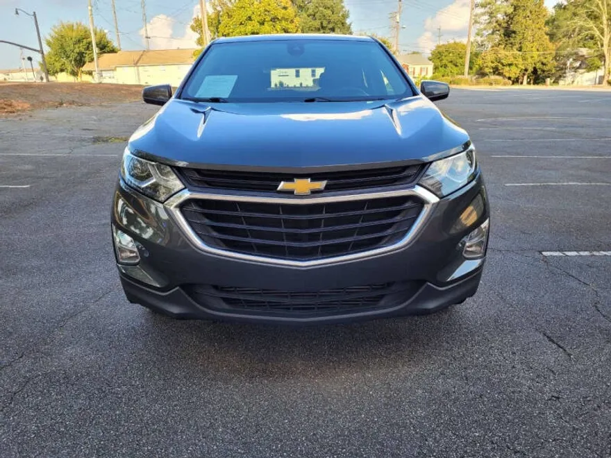 2019 Chevrolet Equinox LT photo 1