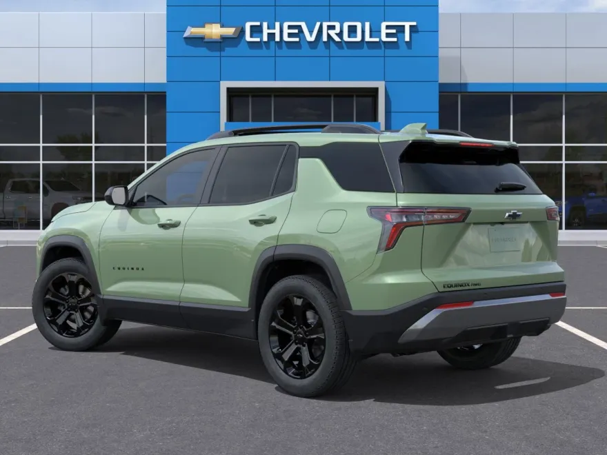 2026 Chevrolet Equinox LT photo 1