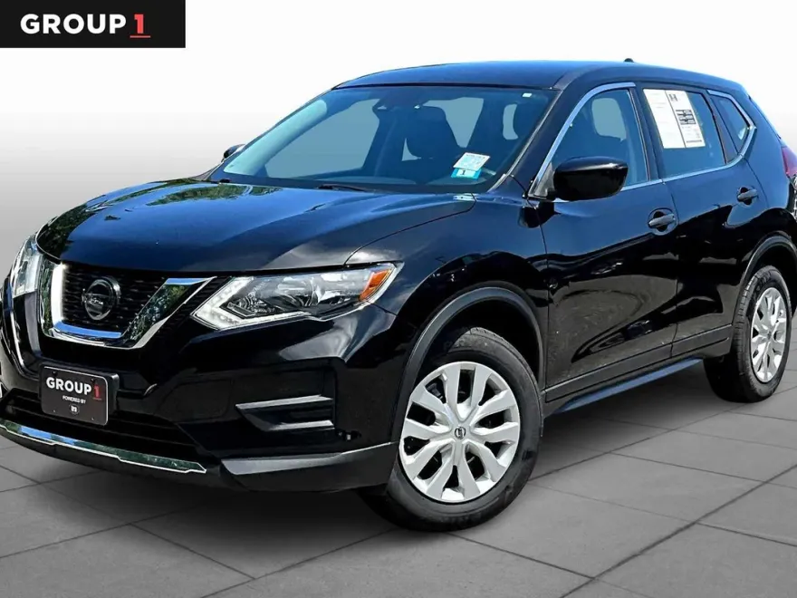 2020 Nissan Rogue S photo 1