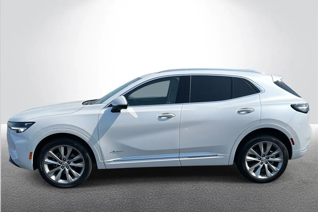 2023 Buick Envision Avenir photo 1