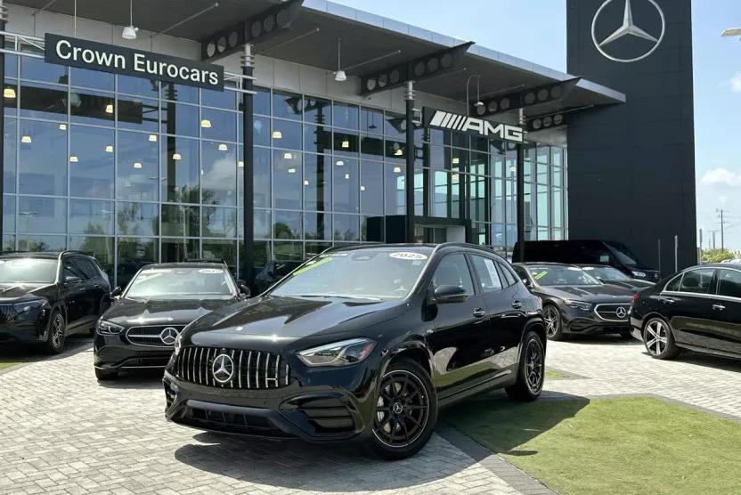 2025 Mercedes Benz GLA 35 AMG 4MATIC photo 1