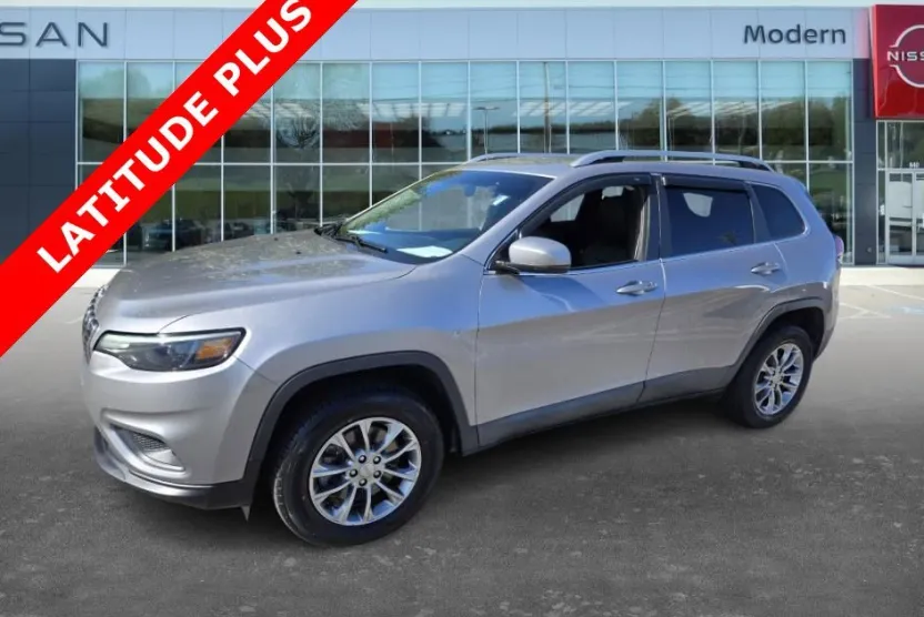 2019 Jeep Cherokee Latitude photo 1
