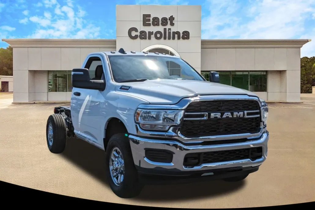 2024 Ram 3500 Tradesman photo 1