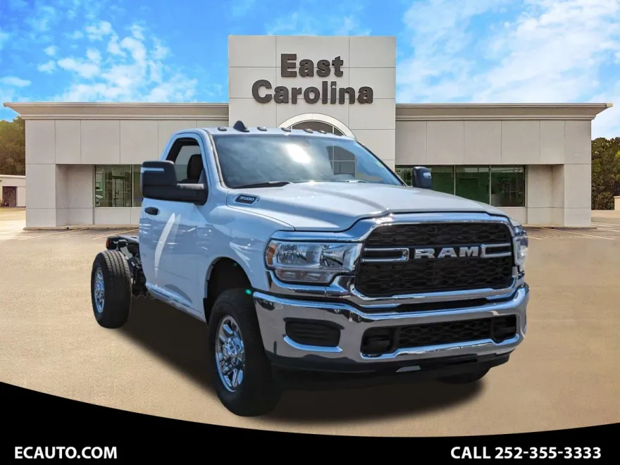 2024 Ram 3500 Tradesman photo 1