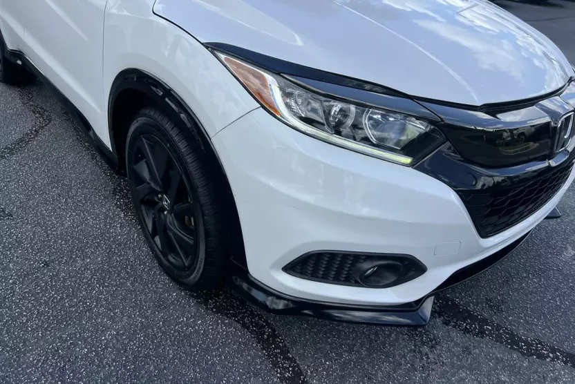 2021 Honda HR-V Sport photo 1