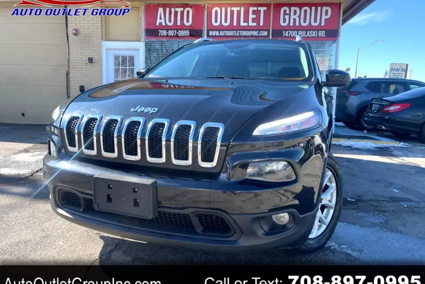 2016 Jeep Cherokee Latitude photo 1