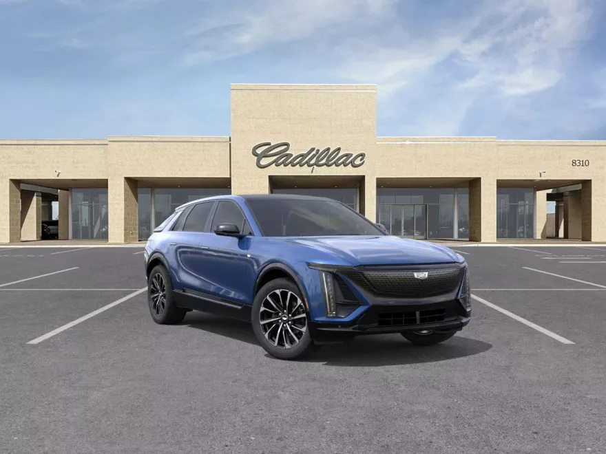 2025 Cadillac Lyriq Sport photo 1