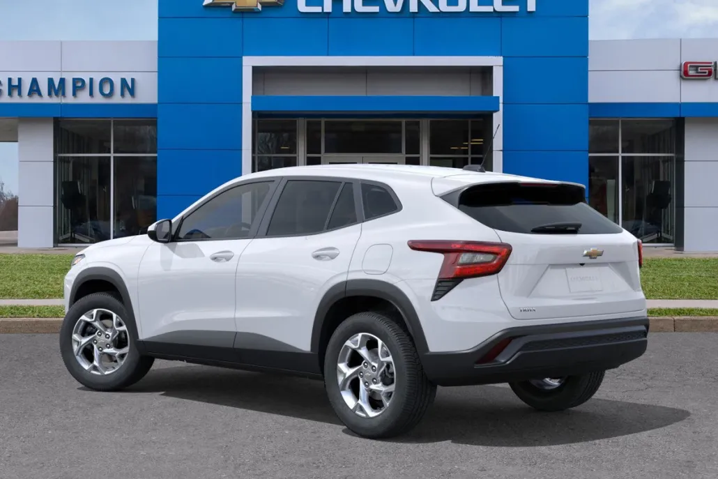 2026 Chevrolet Trax LS photo 1