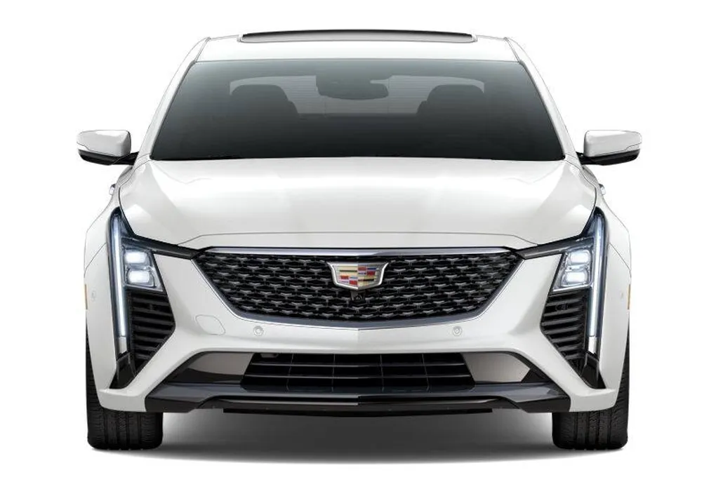 2024 Cadillac XT4 Premium Luxury photo 1
