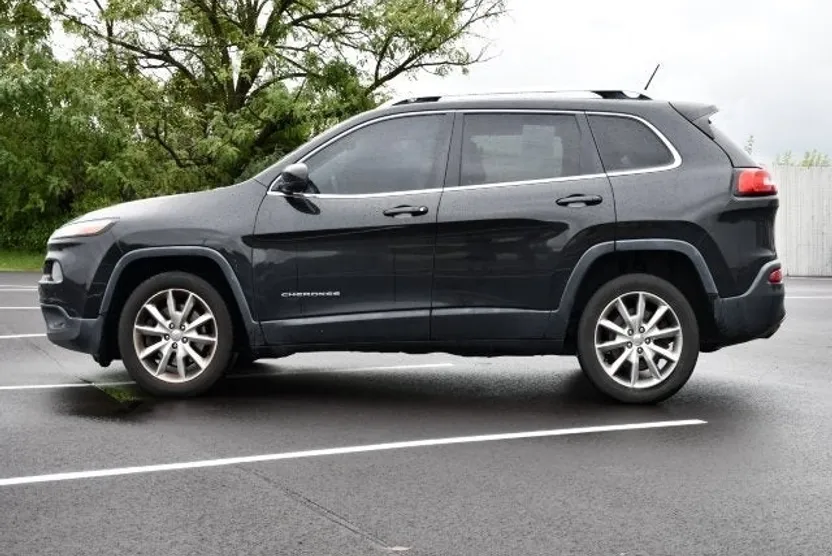 2014 Jeep Cherokee Limited photo 1