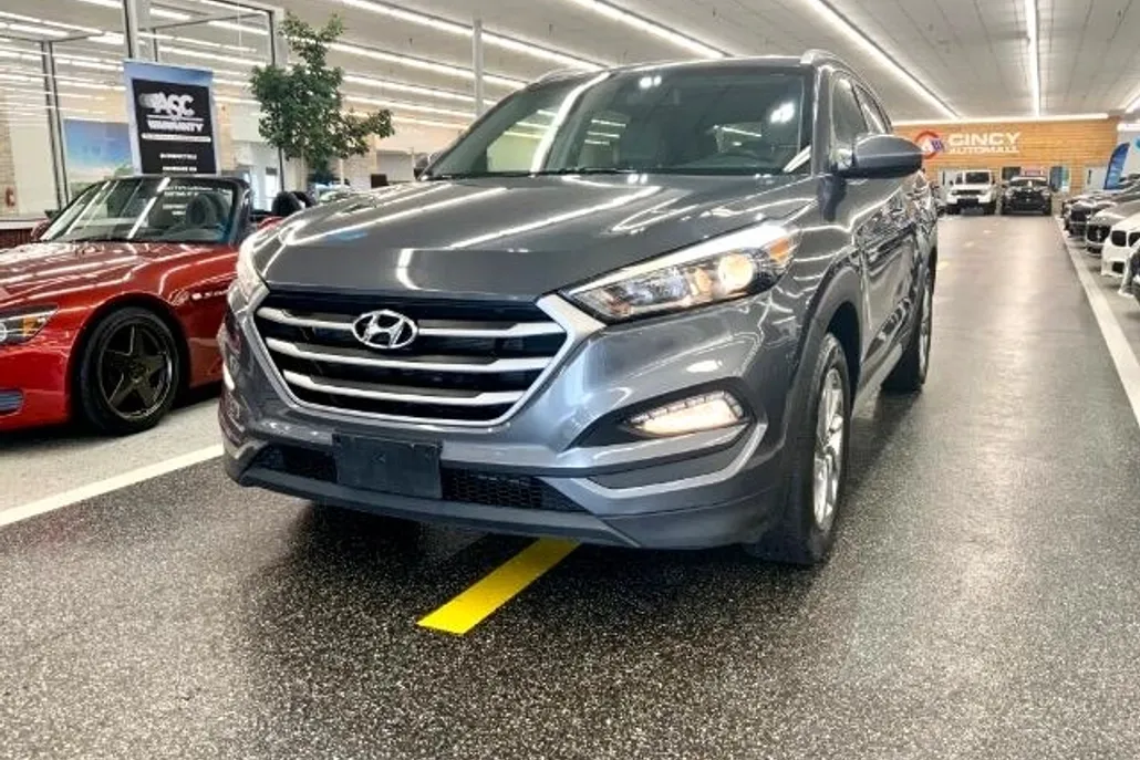 2018 Hyundai Tucson SEL photo 1