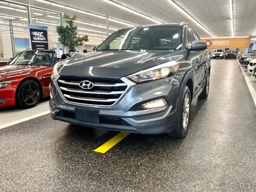 2018 Hyundai Tucson SEL photo 1