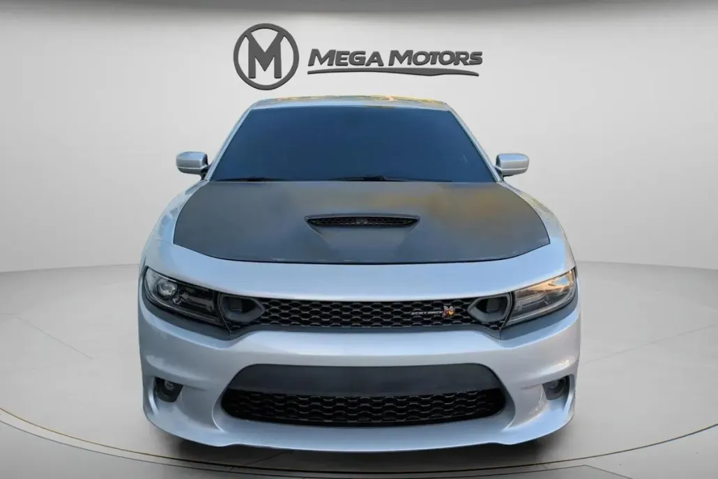 2020 Dodge Charger Scat Pack photo 1