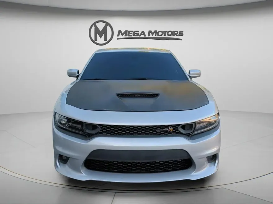 2020 Dodge Charger Scat Pack photo 1