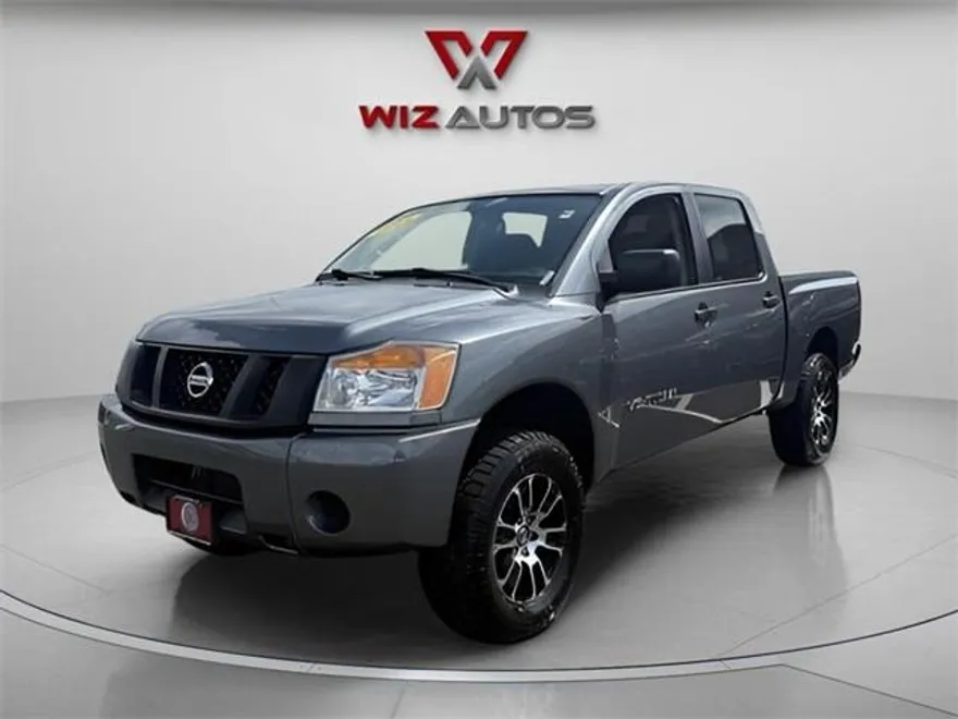 2014 Nissan Titan S photo 1