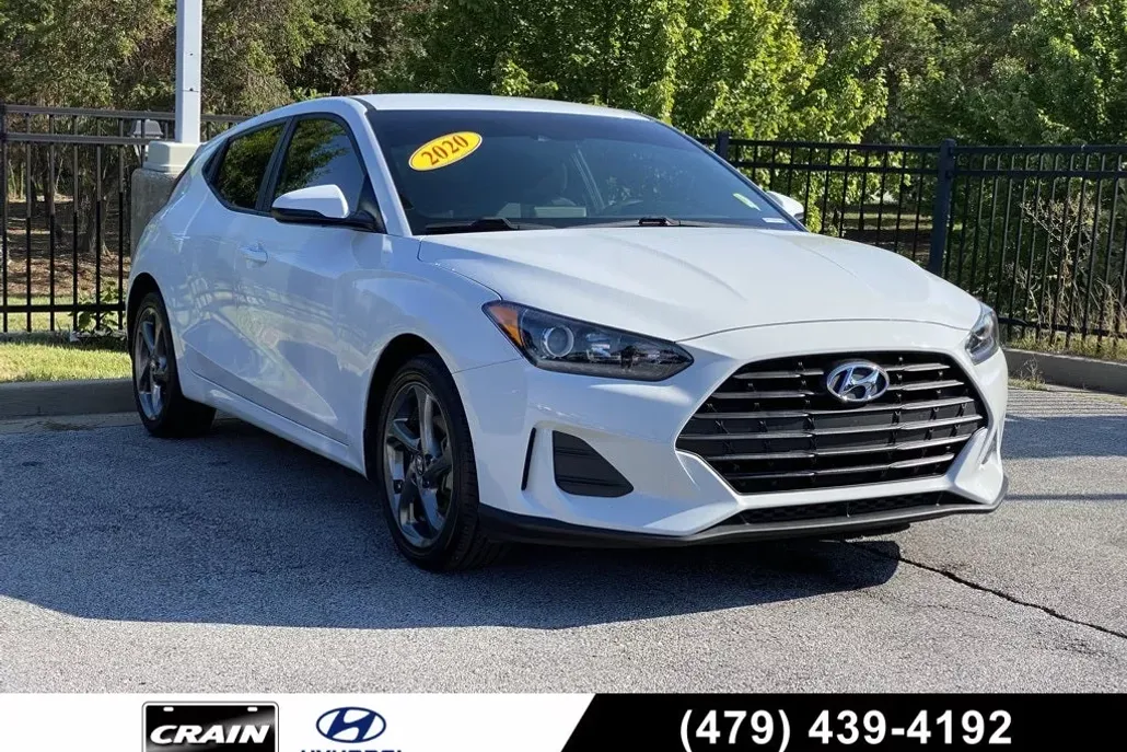 2020 Hyundai Veloster 2.0L Premium photo 1