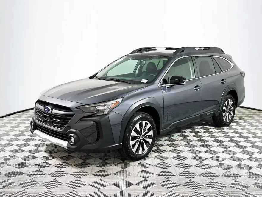 2024 Subaru Outback Limited XT photo 1