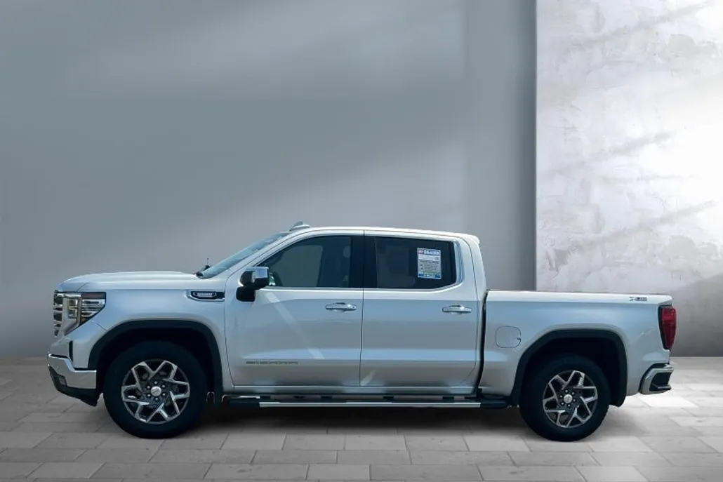 2022 Gmc Sierra 1500 SLT photo 1