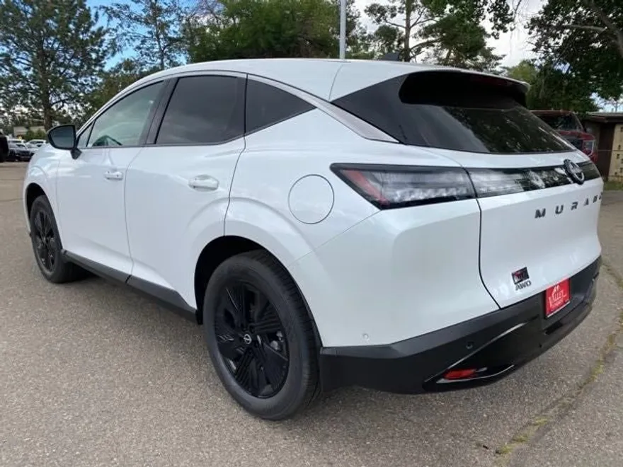 2025 Nissan Murano SV photo 1