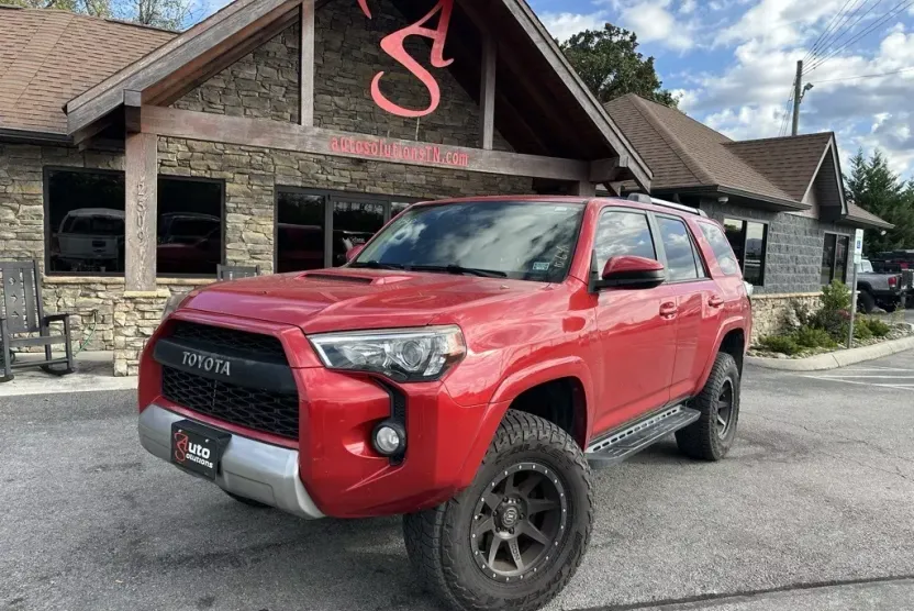 2016 Toyota 4Runner Trail photo 1