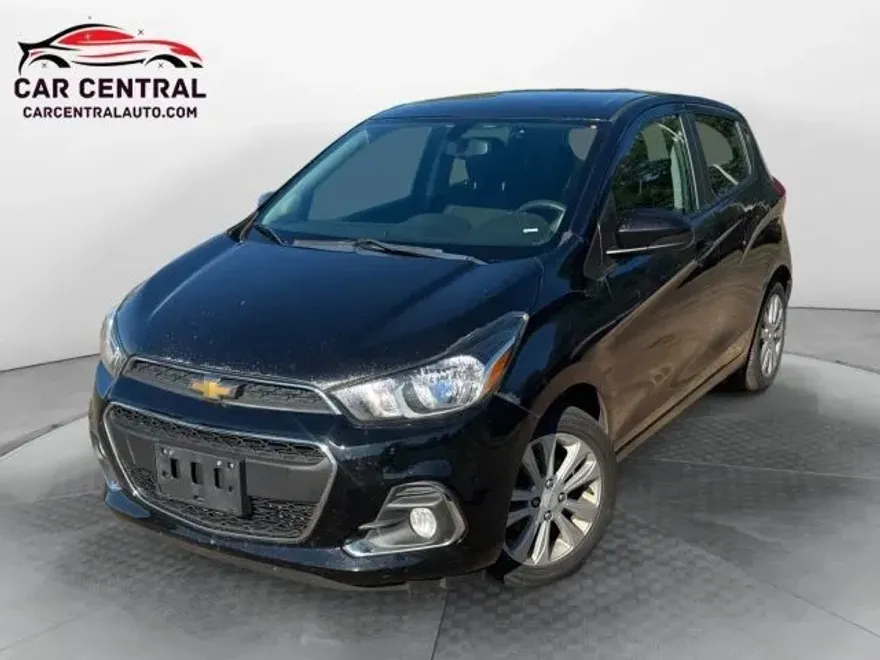 2018 Chevrolet Spark 1LT LT photo 1