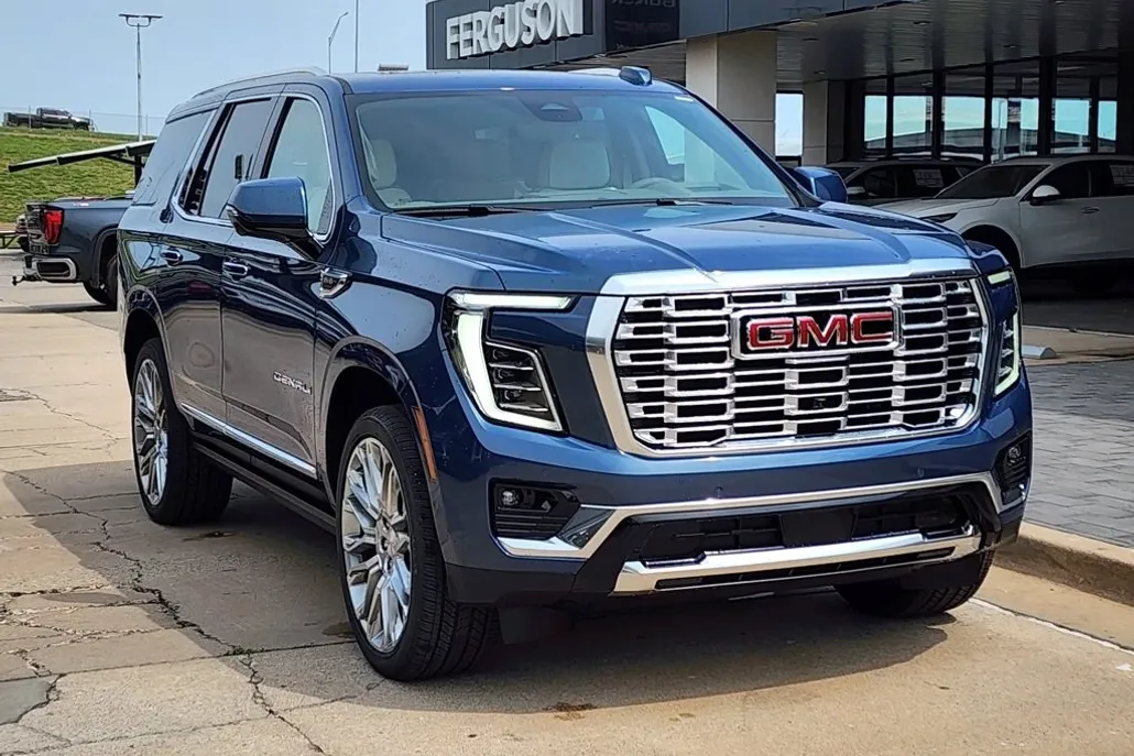 2025 Gmc Yukon Denali photo 1