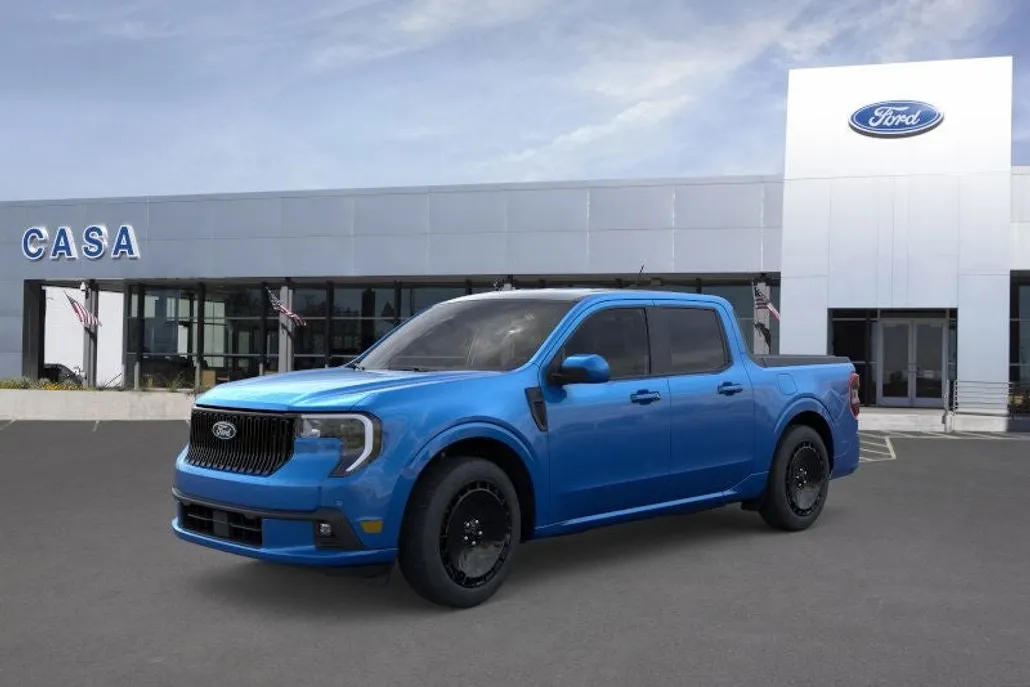 2025 Ford Maverick photo 1