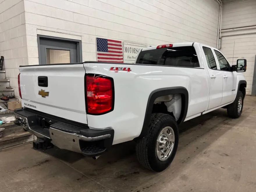 2018 Chevrolet Silverado 2500HD Work Truck photo 1