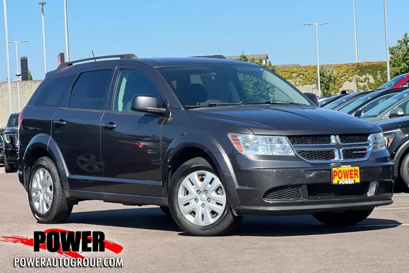 2016 Dodge Journey SE photo 1