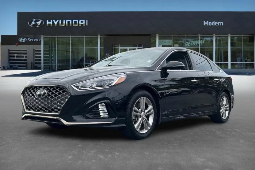 2019 Hyundai Sonata Limited photo 1