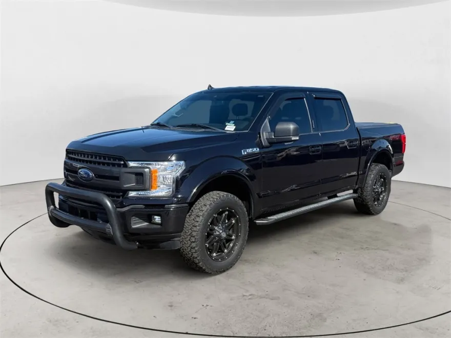 2019 Ford F-150 XLT photo 1