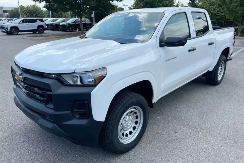 2026 Chevrolet Colorado Work Truck photo 1