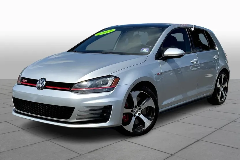 2017 Volkswagen Golf GTI SE photo 1