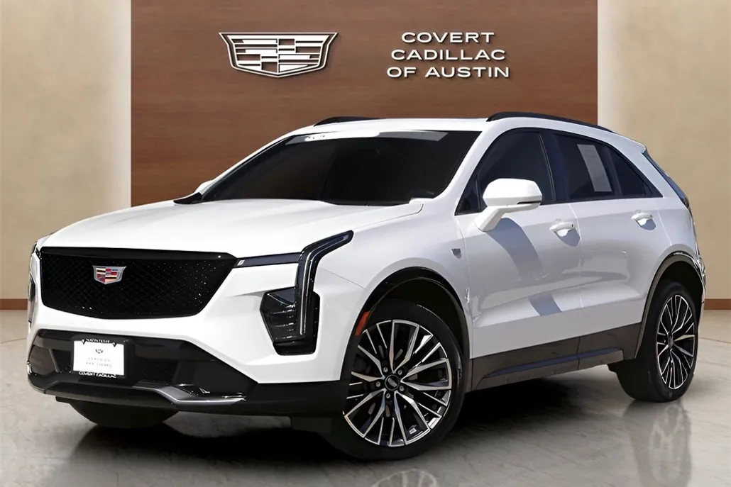 2024 Cadillac XT4 Sport photo 1