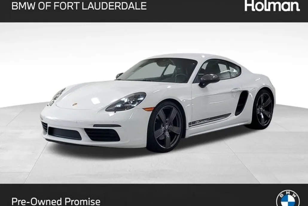 2022 Porsche Cayman T photo 1